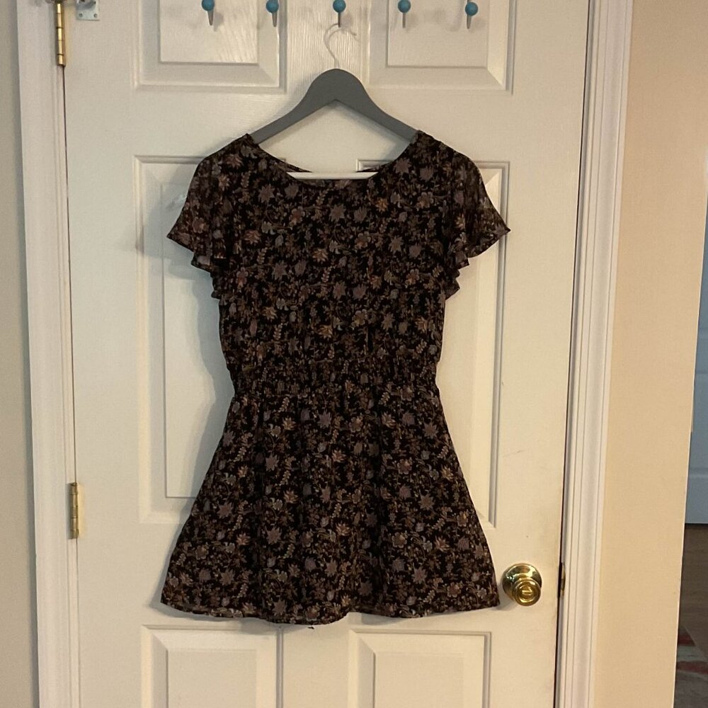 Forever 21 Juniors Floral Dress - Size M